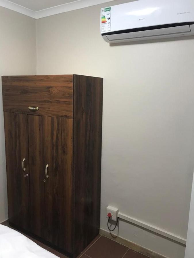 Urbanlife Keetmanshoop Accommodation المظهر الخارجي الصورة