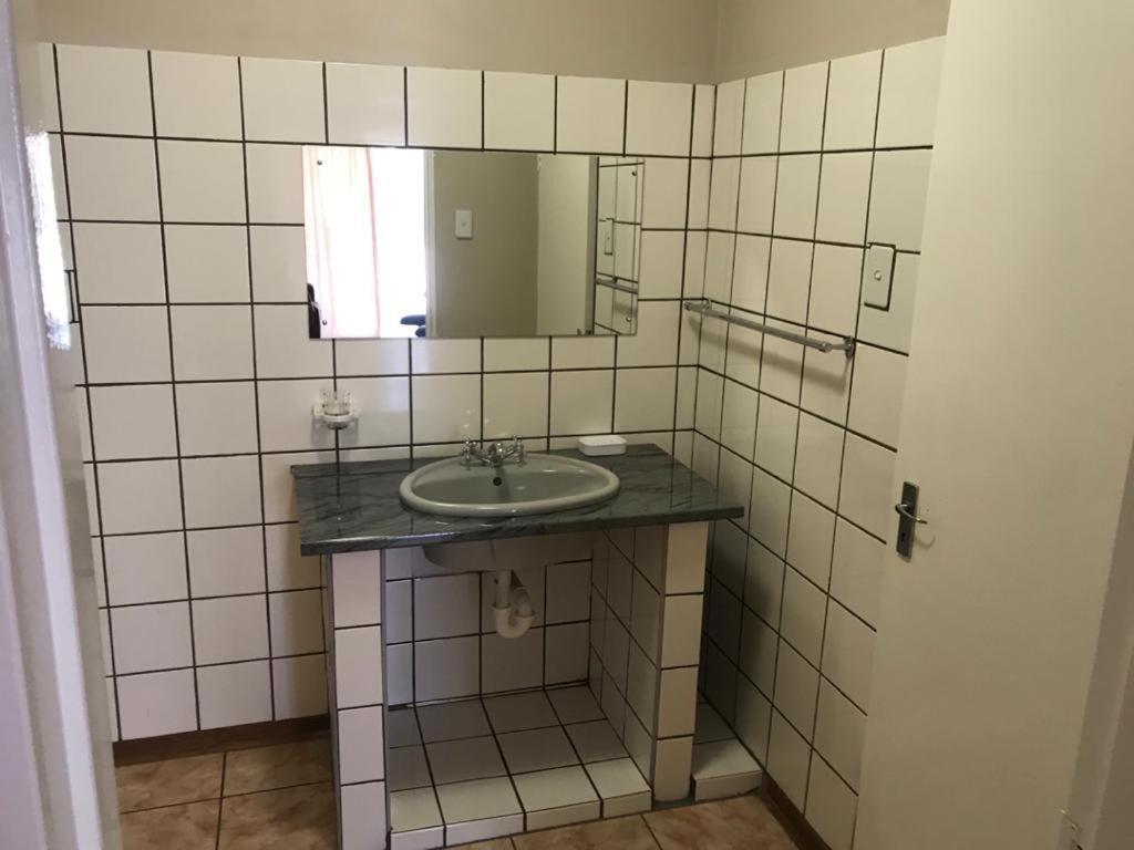 Urbanlife Keetmanshoop Accommodation المظهر الخارجي الصورة