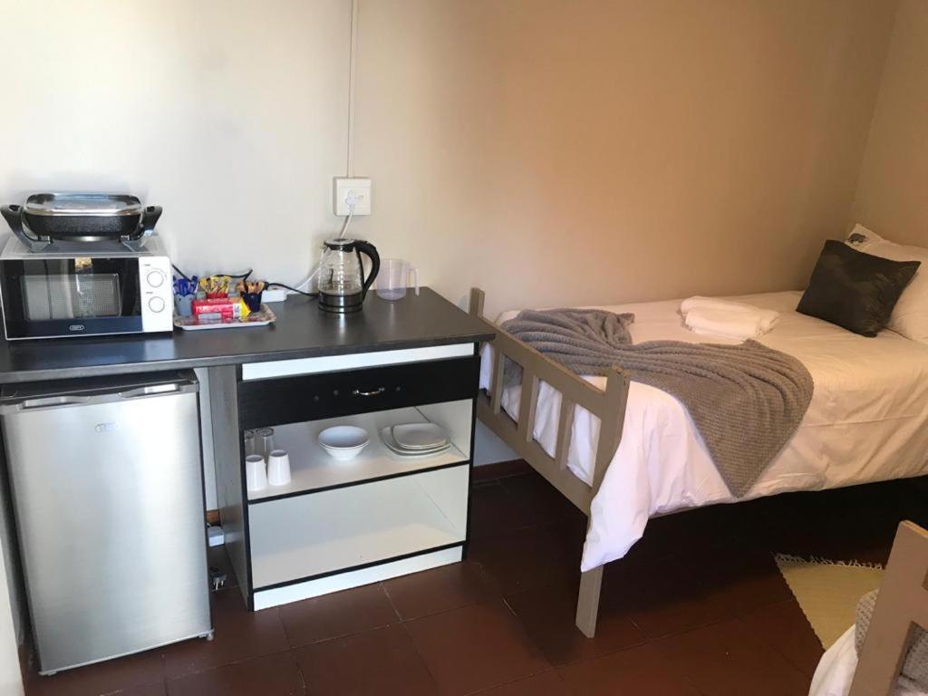 Urbanlife Keetmanshoop Accommodation المظهر الخارجي الصورة