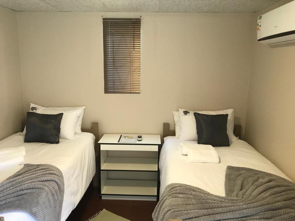 Urbanlife Keetmanshoop Accommodation المظهر الخارجي الصورة